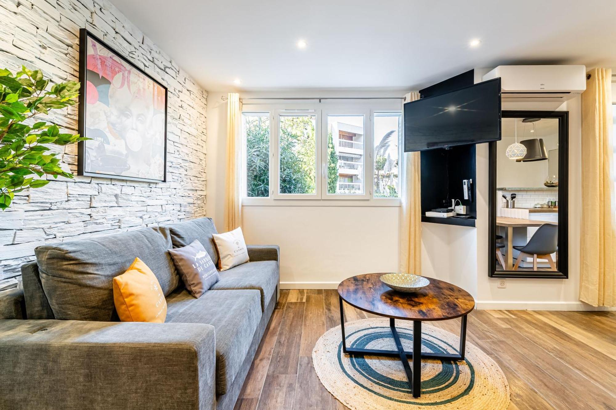 Cassis Le Marignan- Rdc - Garage - Classe 3 Etoiles Екстериор снимка