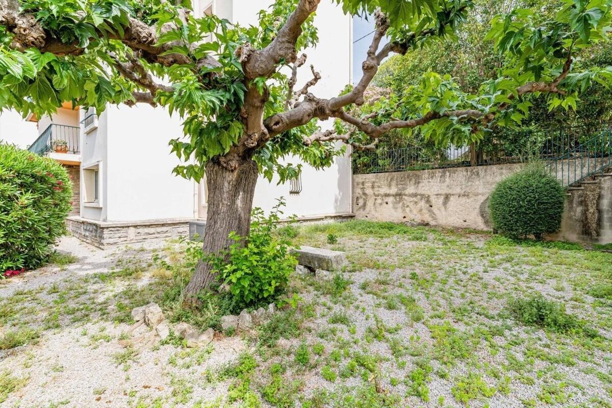Cassis Le Marignan- Rdc - Garage - Classe 3 Etoiles Екстериор снимка