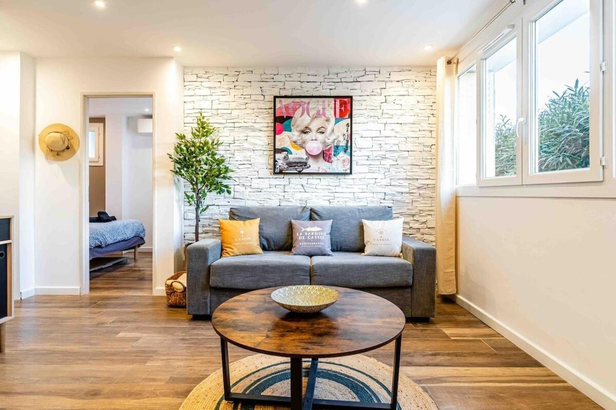 Cassis Le Marignan- Rdc - Garage - Classe 3 Etoiles Екстериор снимка